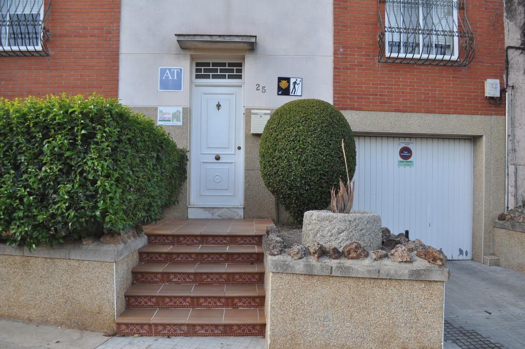 Apartamento Turistico La Ribera Del Marco Caces 客房 照片
